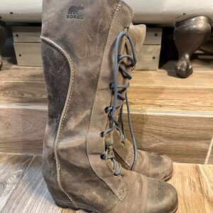 Sorel Grey-Taupe Lace-Up Joan of ArcticTall Boots